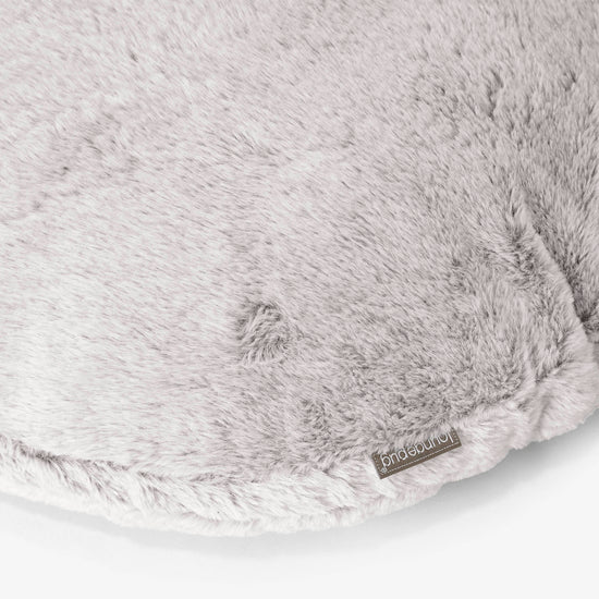 Dekokissen / Sofa Kissenbezug Rund 50cm - Kaninchen Kunstfell Hellgrau 02