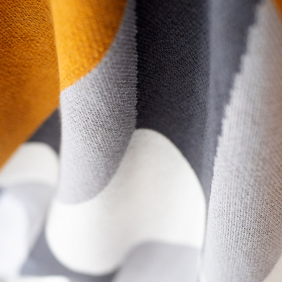 Kuscheldecke / Tagesdecke - Gestrickte Prism 04