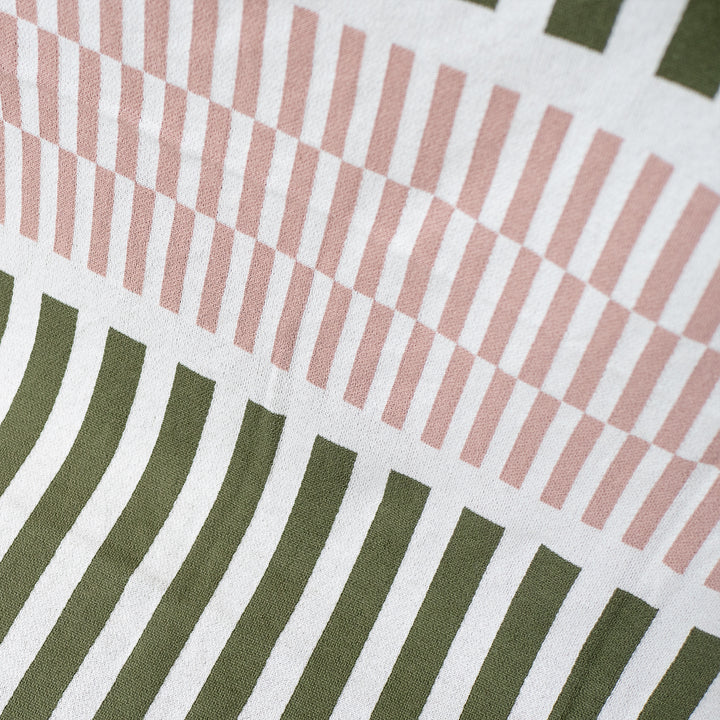 Kuscheldecke / Tagesdecke - Gestrickte Streifen Grün 02