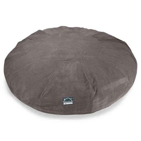 Lounge Pug, CloudSac 5000 XXXXXL, Gigantischer Memory-Schaum Sitzsacksofa, Schlafsofa, Pom-Pom Anthrazit