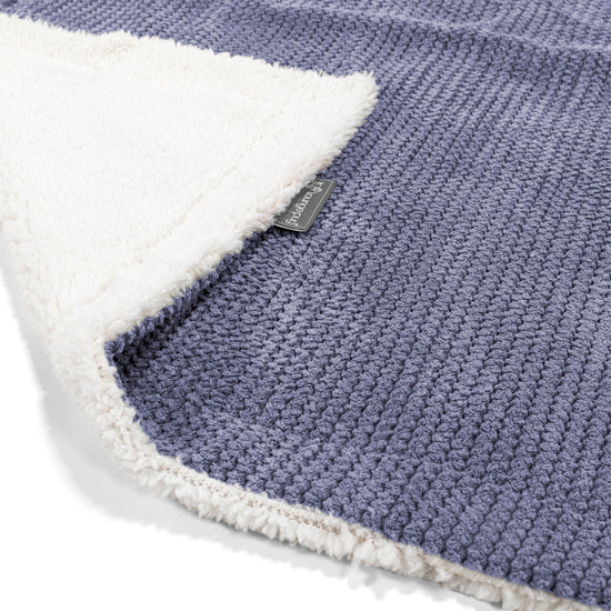 Sherpa-Decke - Pom-Pom Lila 02