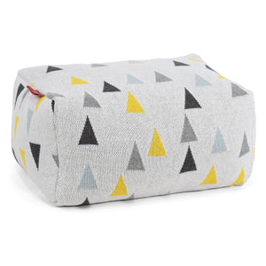 Kleiner Fußhocker - Gestrickte Geometrisches Dreieck