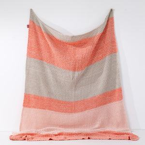 Kuscheldecke / Tagesdecke - Gestrickte Chester Pink