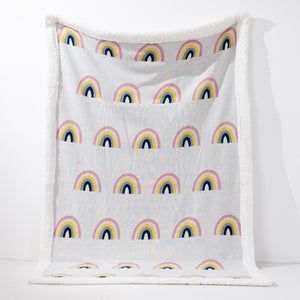 Kuscheldecke / Tagesdecke - Gestrickte Regenbogen