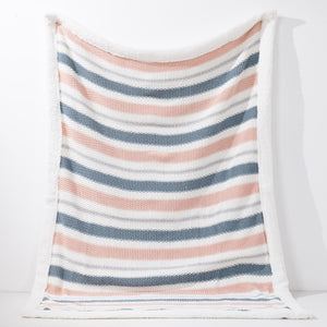 Kuscheldecke / Tagesdecke - Gestrickte Streifen Pastell