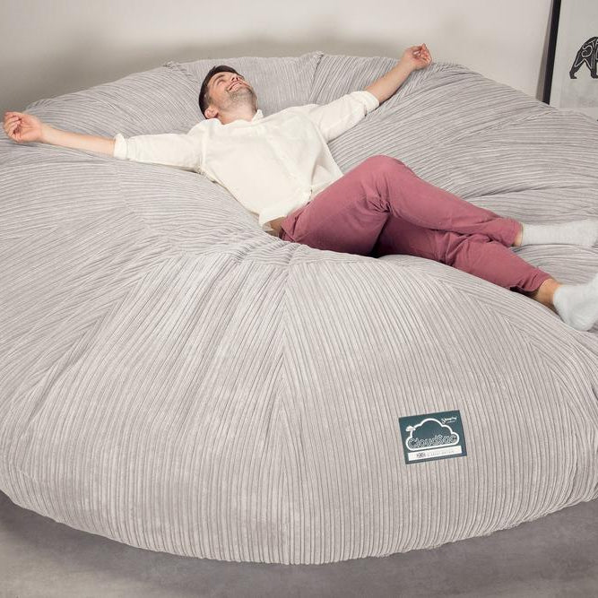 Lounge Pug, CloudSac 5000 XXXXXL, Gigantischer Memory-Schaum Sitzsacksofa, Schlafsofa, Cord Creme
