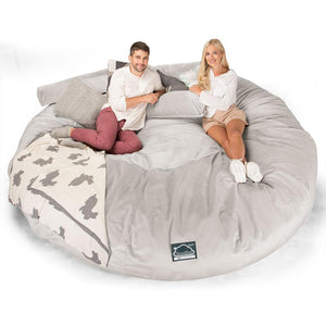 CloudSac 5000 XXXXXL Gigantischer Memory-Schaum Sitzsacksofa - Samt Silber