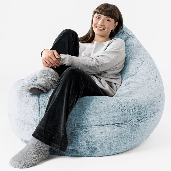 Sitzsack XXL - Kaninchen Kunstfell Pastellblau 02