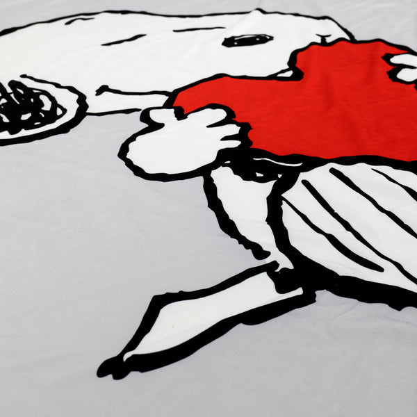 Snoopy Kuscheldecke / Tagesdecke - Herz Fabric Close-up Image